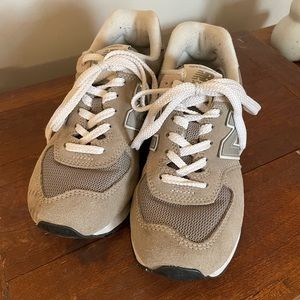 New Balance 574 light gray
